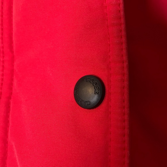 CANADA GOOSE| RED TRILLIUM PARKA - Picture 9 of 10